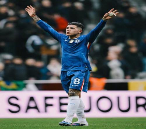 黄蜂逆袭老,康宁汉姆双,活塞助力大,瓦力体育,瓦力体育平台,体育赛事投注,瓦力博彩,体育投注,体育直播