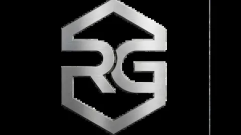 东契奇后撤步三分精准命中，欢呼雀跃！